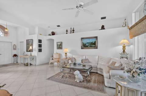 11723 Caracas Boulevard, Boynton Beach FL - photo 12 of 124