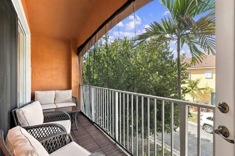 3266 Mirella Drive #3266, Riviera Beach FL - photo 24 of 35
