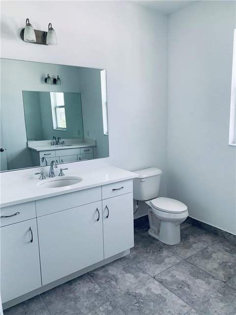 6935 Pines Circle #16, Coconut Creek FL - photo 8 of 17