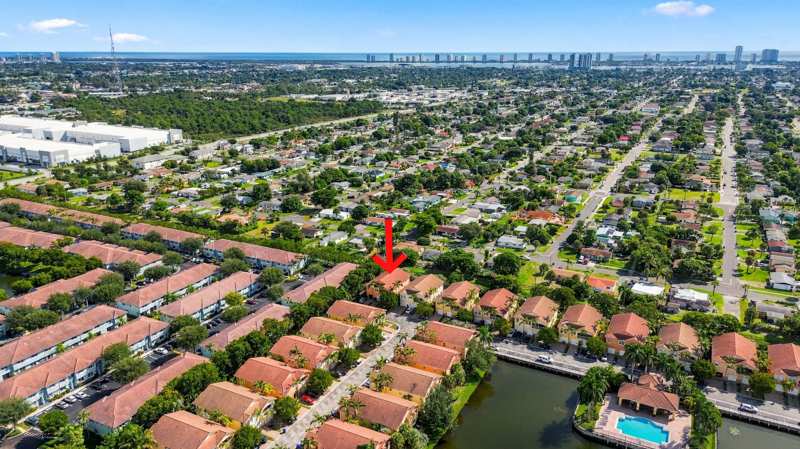 2 bedroom Townhouse at 3266 Mirella Drive #3266, Villa Rosa, Riviera Beach — photo 1