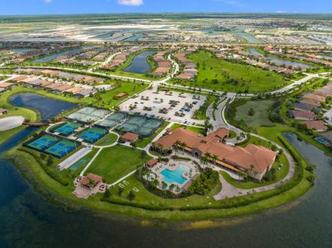12497 SW Silverwood Avenue, Port St. Lucie FL - photo 9 of 70
