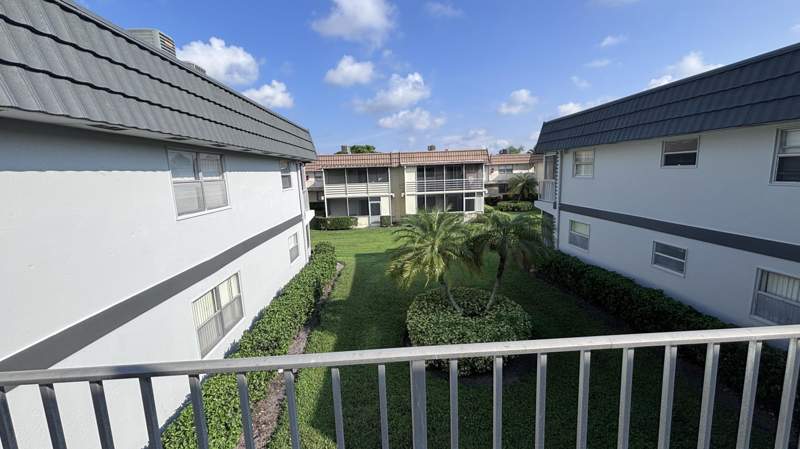 1 bedroom Condominium at 139 Saxony C, Kings Point Saxony Condos, Delray Beach — photo 5