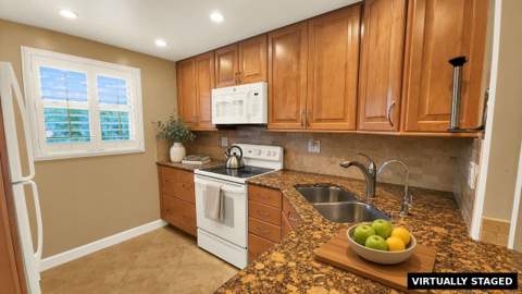 1541 S Ocean Boulevard #211, Lauderdale-By-The-Sea FL - photo 6 of 25