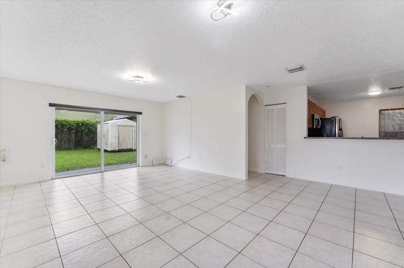 3 bedroom Single Family Residence at 2212 NW 9th Court, Franklin Park Amended, Fort Lauderdale — photo 5