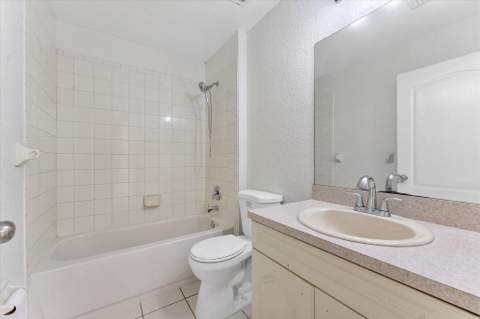 2212 NW 9th Court, Fort Lauderdale FL - photo 18 of 27