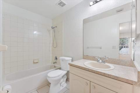 2212 NW 9th Court, Fort Lauderdale FL - photo 12 of 27