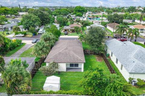2212 NW 9th Court, Fort Lauderdale FL - photo 24 of 27