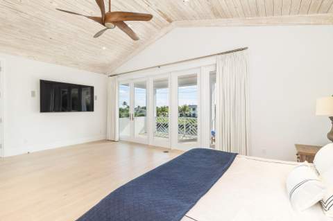 222 Arlington Road, West Palm Beach FL - photo 12 of 32