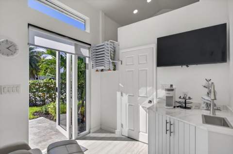 157 N Cortez Drive, Margate FL - photo 13 of 26