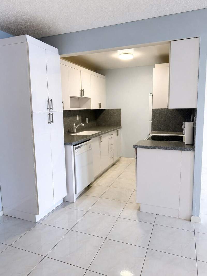 1 bedroom Condominium at 1089 Wolverton #1089, Wolverton At Century Village Condo, Boca Raton — photo 2