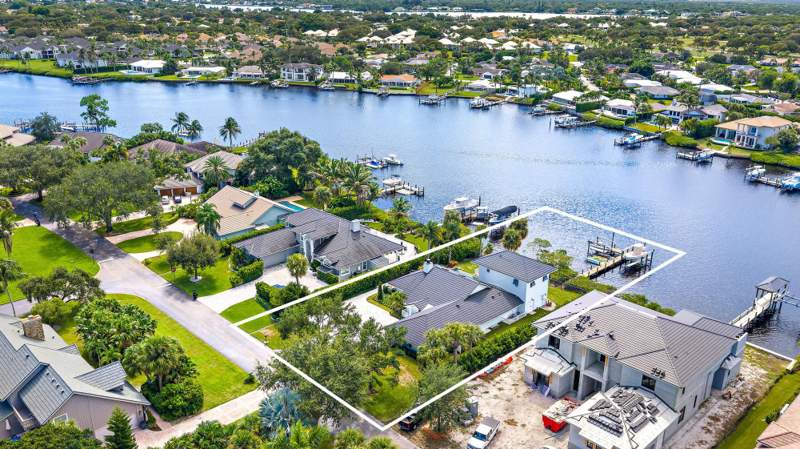 4 bedroom Single Family Residence at 18779 SE River Ridge Road, River Ridge (Tequesta), Jupiter — photo 4