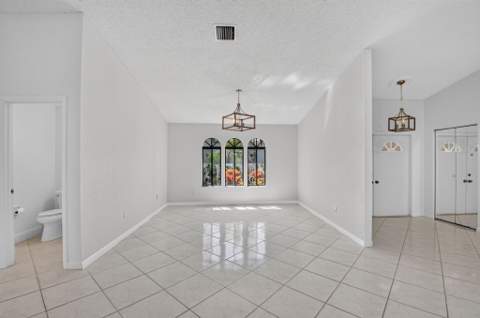 2915 Riviera Drive, Delray Beach FL - photo 10 of 46