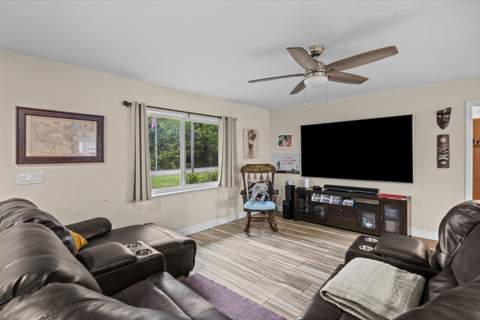 5112 Myrtle Drive, Fort Pierce FL - photo 16 of 59