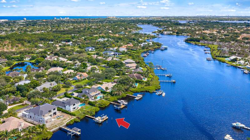 4 bedroom Single Family Residence at 18779 SE River Ridge Road, River Ridge (Tequesta), Jupiter — photo 3