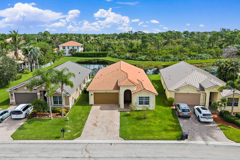 3 bedroom Single Family Residence at 5183 SE Graham Drive, Martins Crossing, Stuart — photo 4