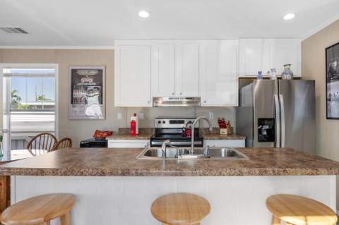 8948 Oak Street, Boynton Beach FL - photo 6 of 40