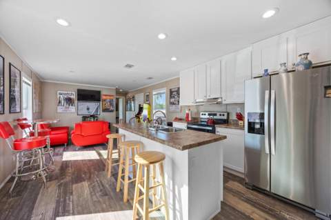 8948 Oak Street, Boynton Beach FL - photo 7 of 40
