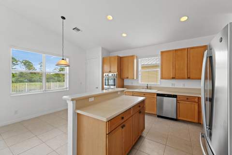 5183 SE Graham Drive, Stuart FL - photo 16 of 77