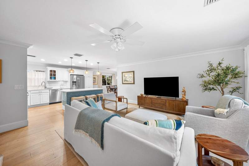 4 bedroom Single Family Residence at 15 East Avenue, Gulfstream Park, Boynton Beach — photo 5