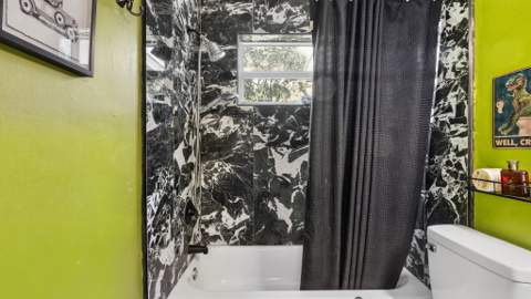6311 Liberty Street, Hollywood FL - photo 11 of 32
