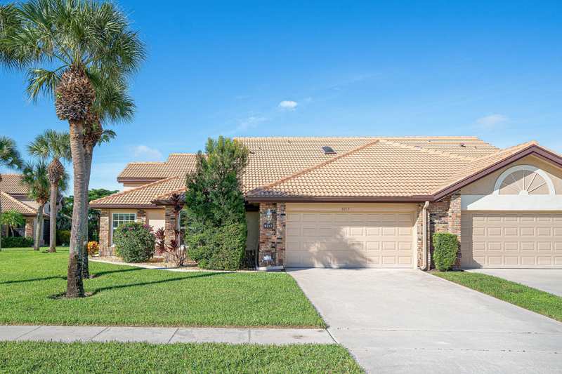 3 bedroom Villa at 8213 Cassia Drive, Aberdeen 4, Boynton Beach — photo 1