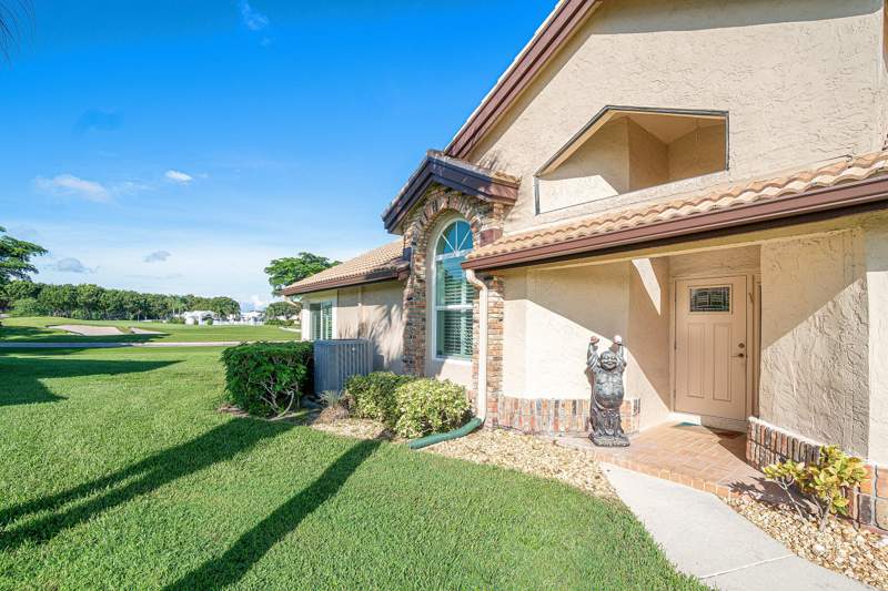 3 bedroom Villa at 8213 Cassia Drive, Aberdeen 4, Boynton Beach — photo 3