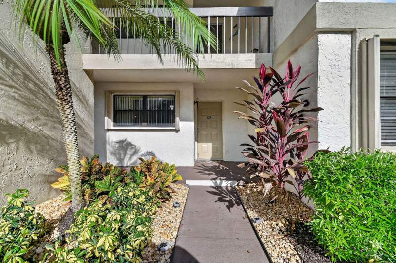 2 bedroom Condominium at 12926 Briarlake Drive #104b, Briarwood, Palm Beach Gardens — photo 2