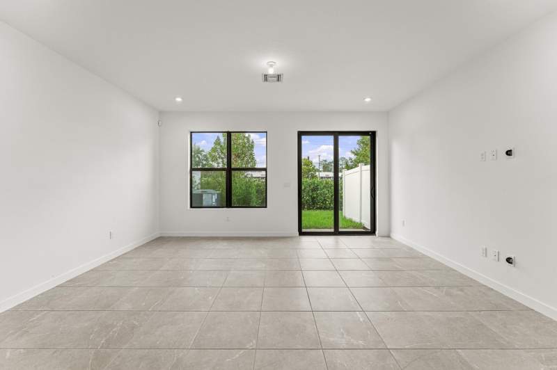 3 bedroom Townhouse at 7237 Channing Avenue, Forest Oaks Residential Pud, Lake Worth — photo 3