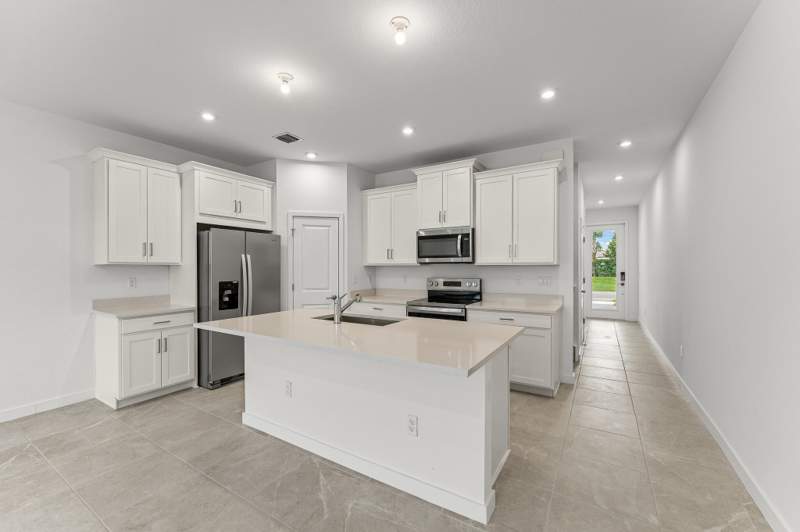 3 bedroom Townhouse at 7237 Channing Avenue, Forest Oaks Residential Pud, Lake Worth — photo 2