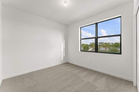 7231 Channing Avenue, Lake Worth FL - photo 7 of 11