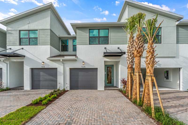3 bedroom Townhouse at 7225 Channing Avenue, Forest Oaks Residential Pud, Lake Worth — photo 1