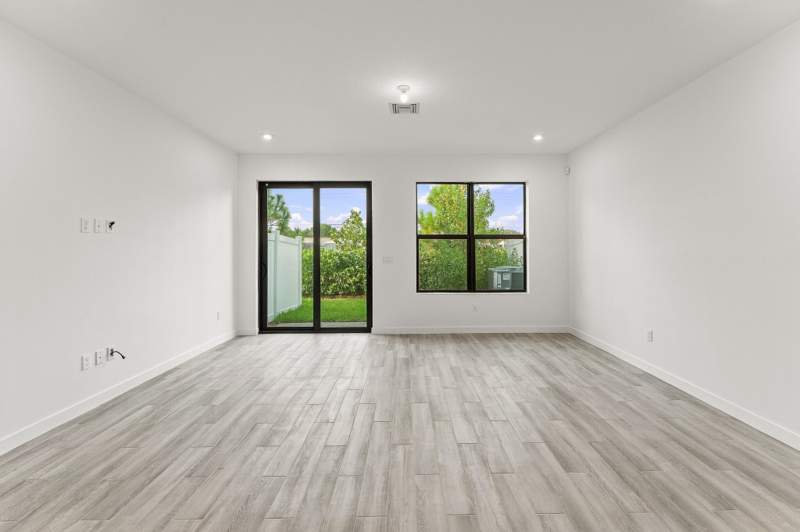3 bedroom Townhouse at 7225 Channing Avenue, Forest Oaks Residential Pud, Lake Worth — photo 3