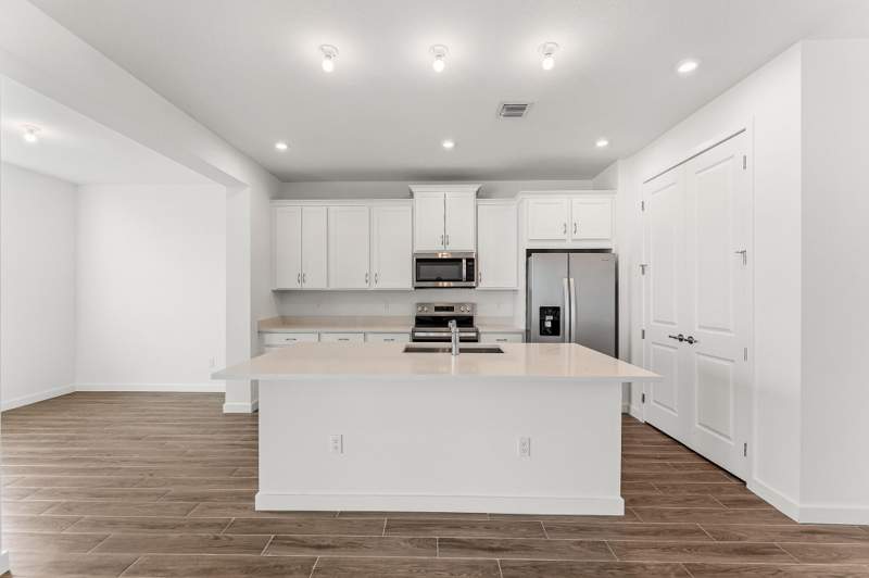 3 bedroom Single Family Residence at 7284 Claudelle Street, Forest Oaks Residential Pud, Lake Worth — photo 3