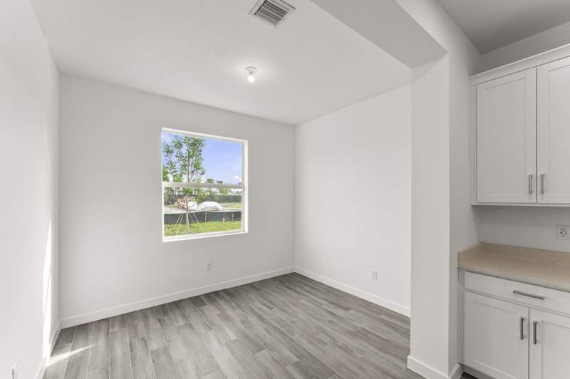 3 bedroom Single Family Residence at 7296 Claudelle Street, Forest Oaks Residential Pud, Lake Worth — photo 5