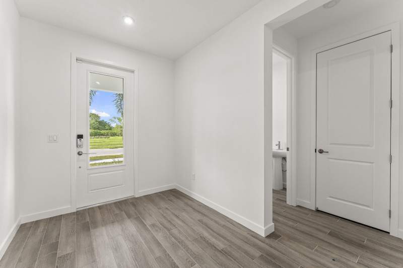 3 bedroom Single Family Residence at 7296 Claudelle Street, Forest Oaks Residential Pud, Lake Worth — photo 2