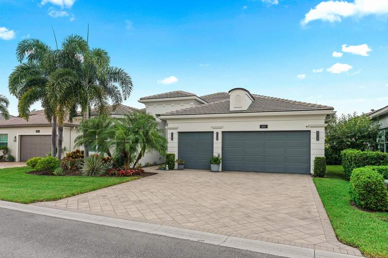 4 bedroom Single Family Residence at 8223 Majestic Mountain Drive, Valencia Bay, Boynton Beach — photo 3