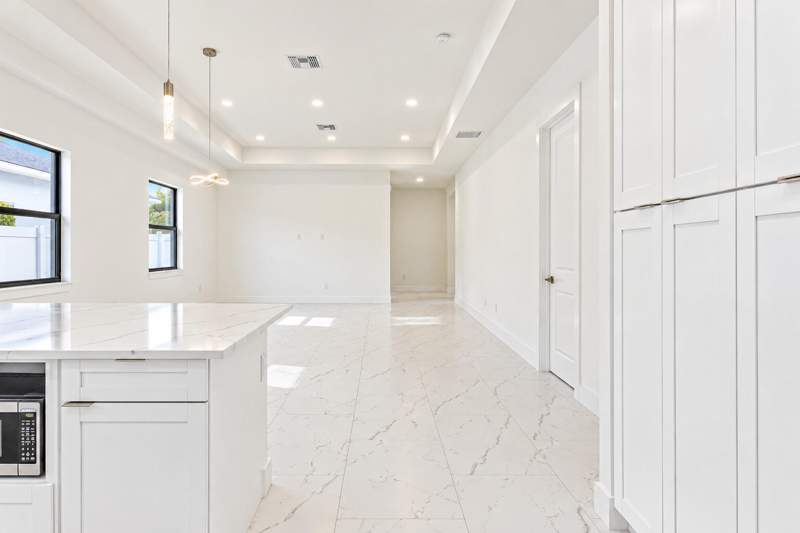 4 bedroom Single Family Residence at 2367 E Faith Avenue, Hartleys, Schall Circle — photo 4