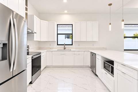 2367 E Faith Avenue, Schall Circle FL - photo 13 of 54