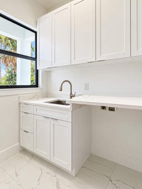 2367 E Faith Avenue, Schall Circle FL - photo 18 of 54