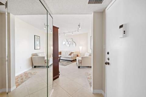6911 Environ Boulevard #8K, Lauderhill FL - photo 18 of 31