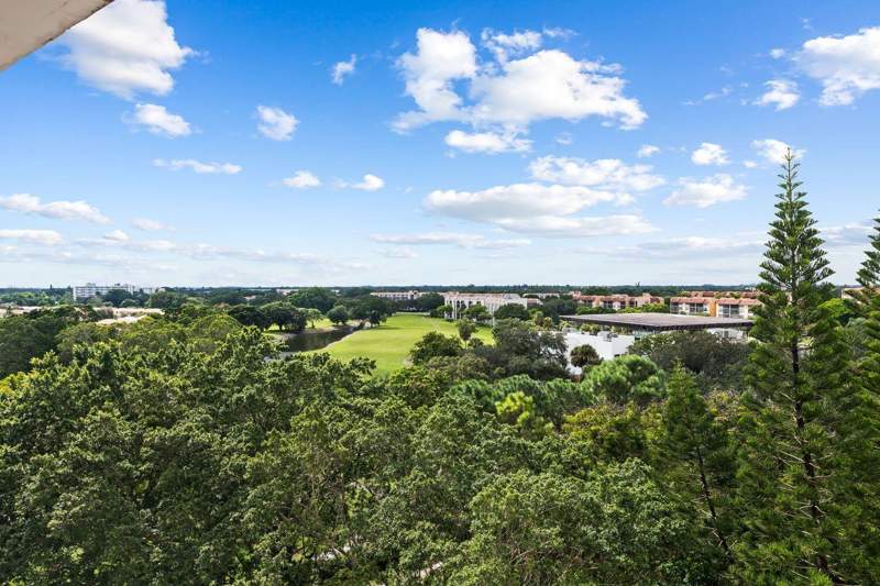2 bedroom Condominium at 6911 Environ Boulevard #8K, Environ I Condo 9, Lauderhill — photo 3
