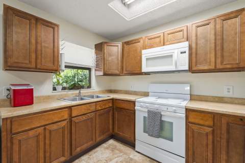 7804 San Carlos Drive, Fort Pierce FL - photo 9 of 23