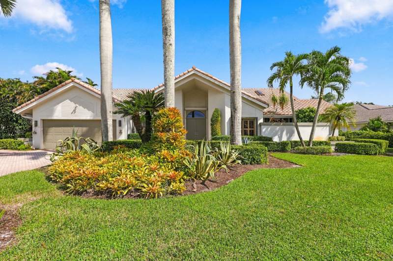 4 bedroom Single Family Residence at 17556 Charnwood Drive, Stonebridge 2, Boca Raton — photo 2