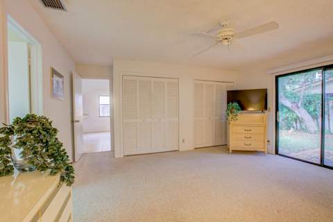 1092 Raintree Court, Palm Beach Gardens FL - photo 20 of 43