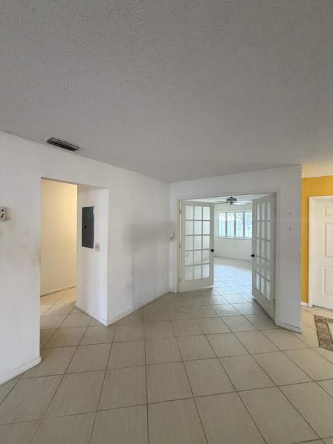 40 Pelican Pointe Drive #205, Delray Beach FL - photo 18 of 33