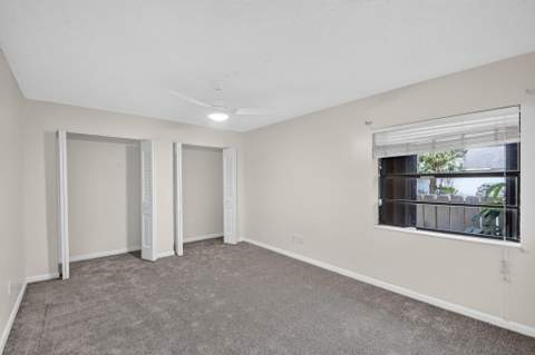 6102 Woodlake Boulevard, Greenacres FL - photo 21 of 33