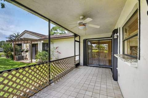 6102 Woodlake Boulevard, Greenacres FL - photo 24 of 33
