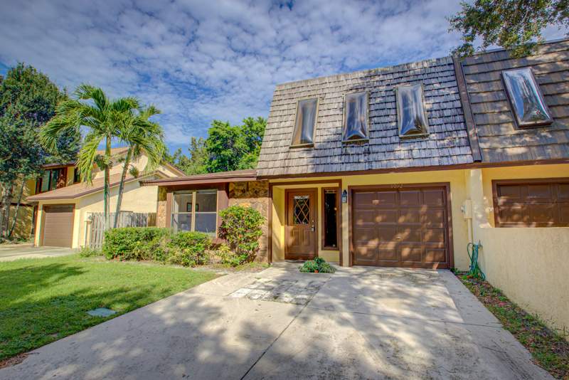 2 bedroom Townhouse at 1092 Raintree Court, Rainwood East Replat, Palm Beach Gardens — photo 2