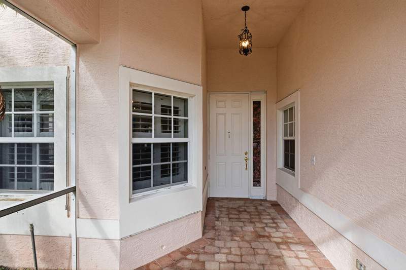 2 bedroom Single Family Residence at 392 NW Breezy Point Loop, Cascades At St Lucie West Phase 6, Port St. Lucie — photo 5