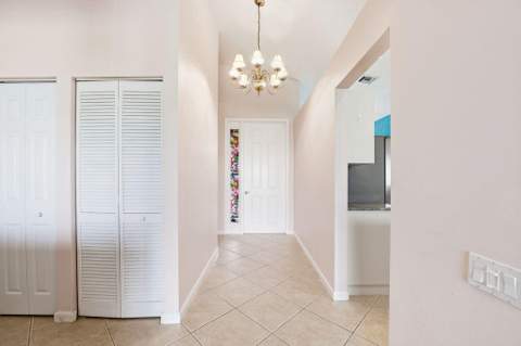 392 NW Breezy Point Loop, Port St. Lucie FL - photo 14 of 30